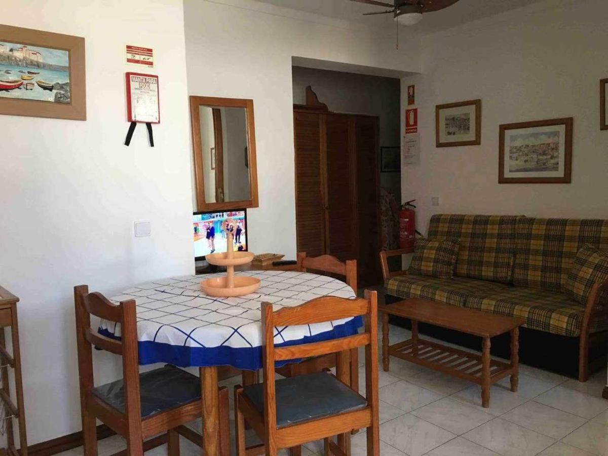Tavira Cozy Studio By The Pool Exterior photo